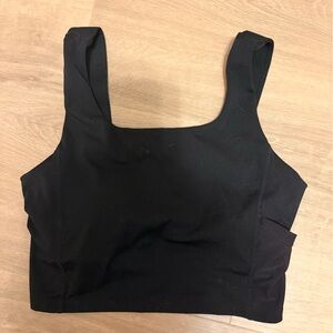 Mono B Sports Bra Medium